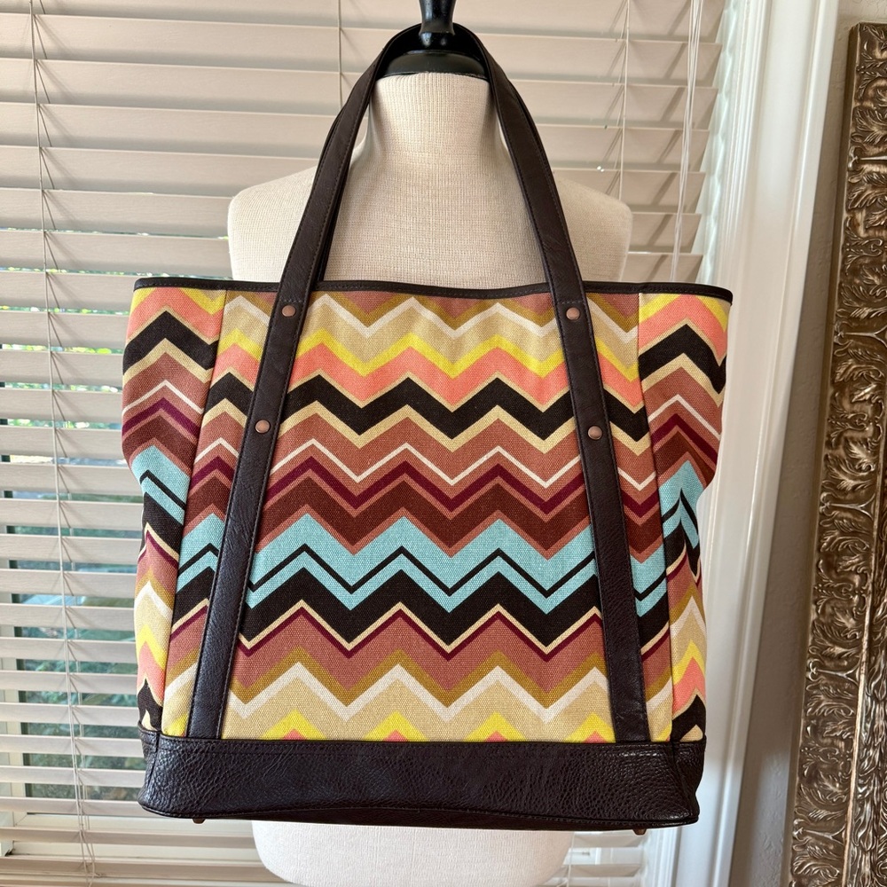 Missoni Brown and Yellow Chevron Tote Bag - Picture 3 of 6